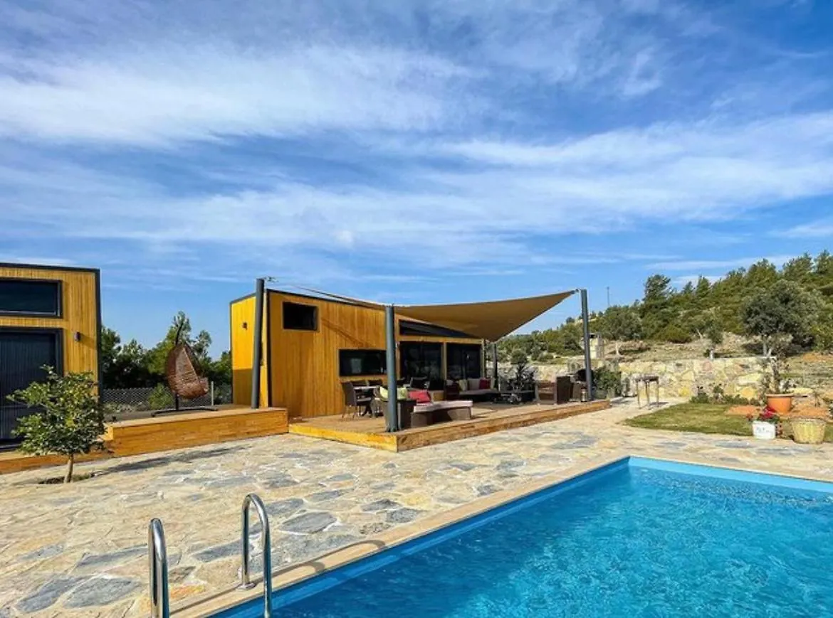 הקונטקטים של Tiny House Bodrum Yaliciftlik Ciftlikno50